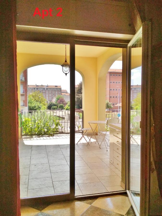 Yellow House Apartment Turin Bagian luar foto
