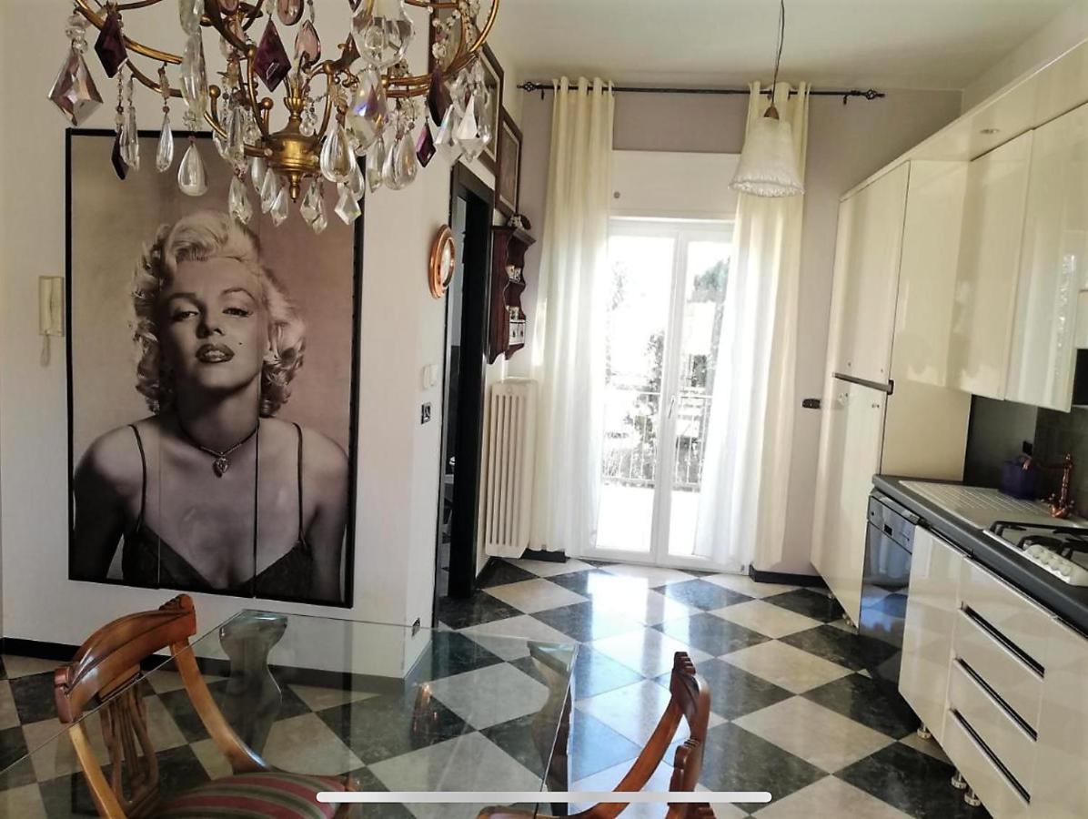 Yellow House Apartment Turin Bagian luar foto